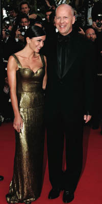 Bruce_Willis_and_Jenifer_at_Over_the_Hedge_Launch_Party_Cannes