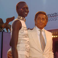 Alek_Wek_Valentino