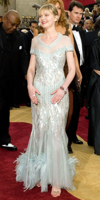 Kirsten Dunst arrives at the 79th Annual Academy Awards at the Kodak Theatre in Hollywood