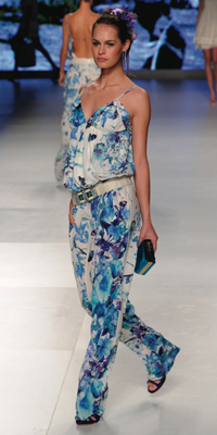 Designer: Cris Barros