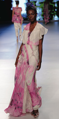 Designer: Cris Barros  CLARO RIO SUMMER